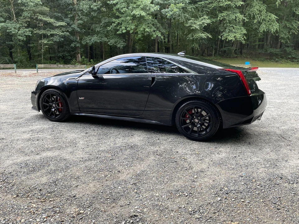 2015 Cadillac CTS-V 2nd Gen - Image 27 of 31