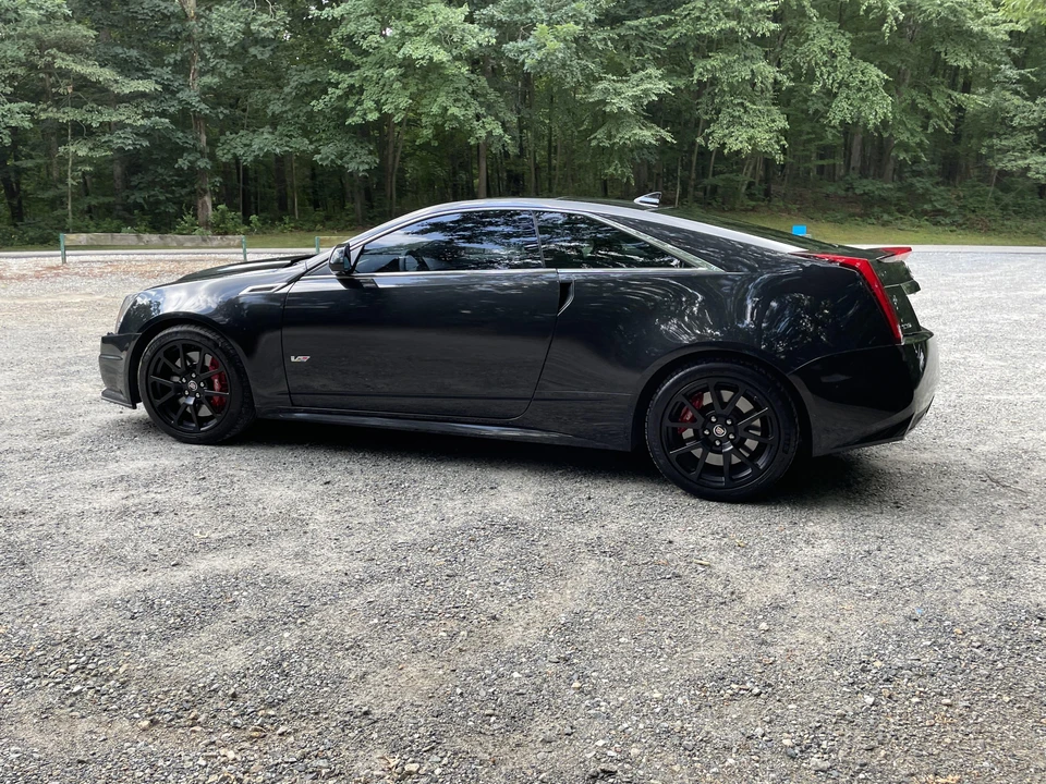 2015 Cadillac CTS-V 2nd Gen - Image 26 of 31