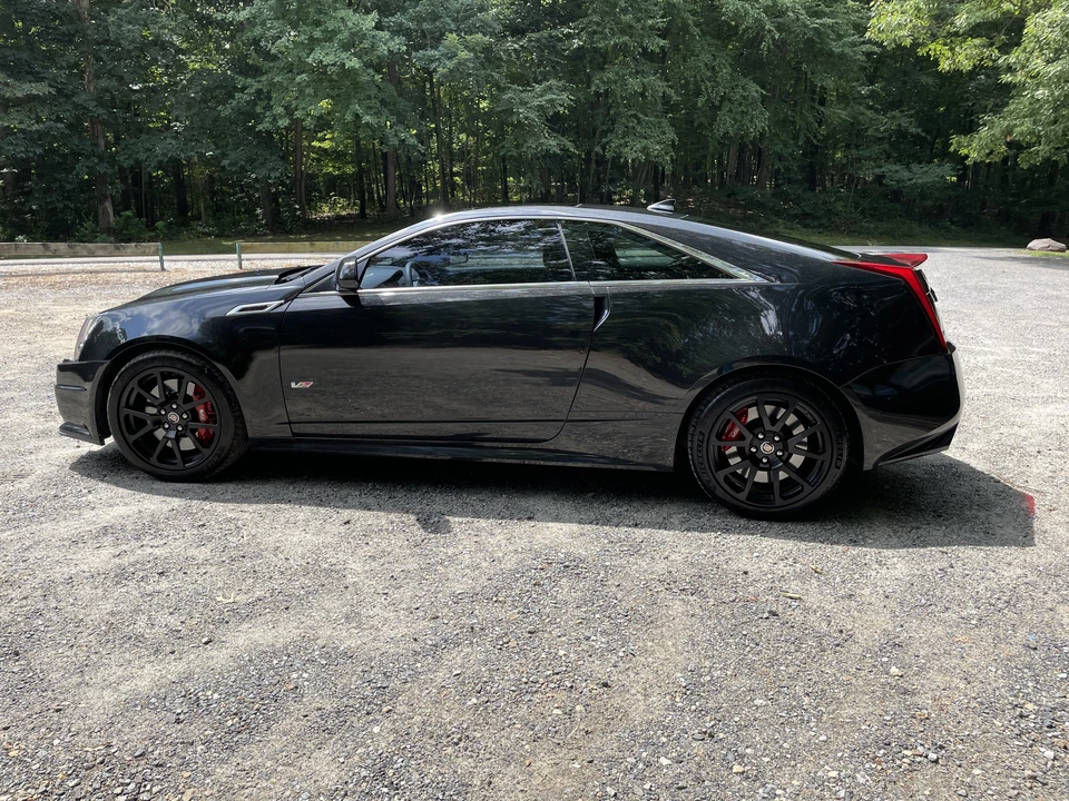 2015 Cadillac CTS-V 2nd Gen - Image 25 of 31