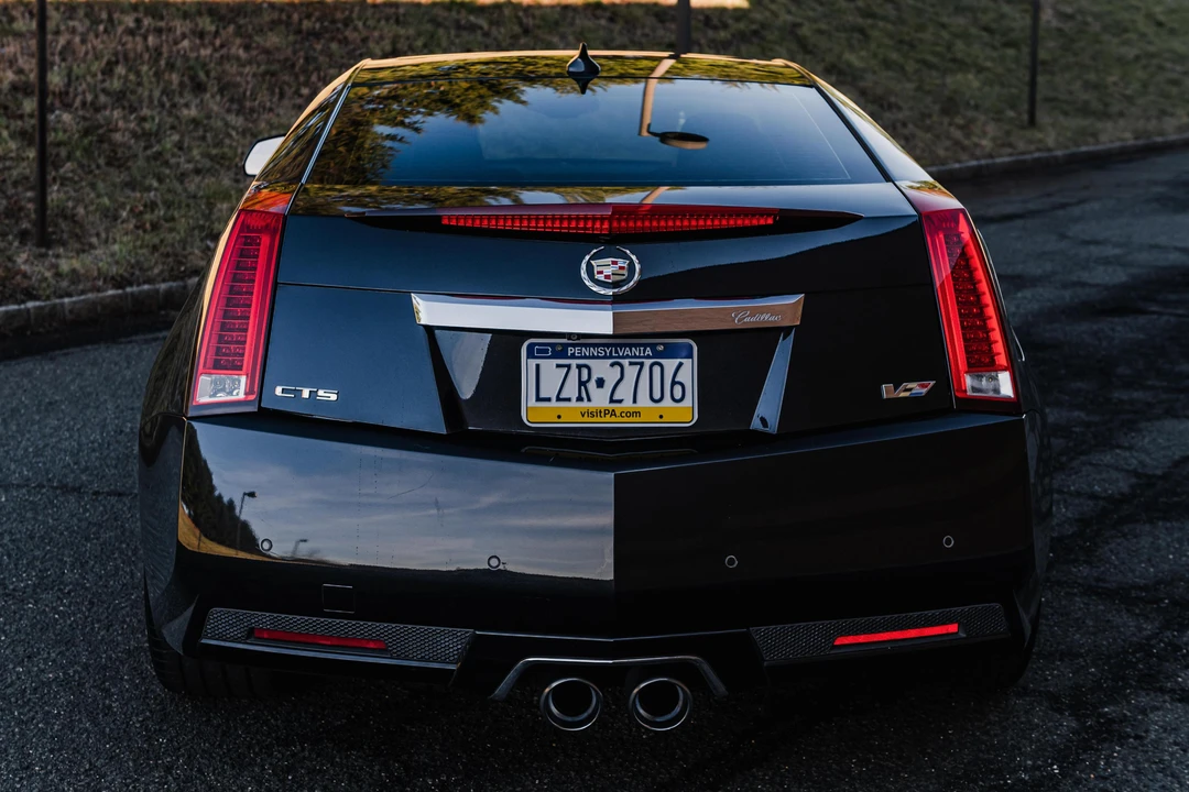 2015 Cadillac CTS-V 2nd Gen - Image 5 of 31