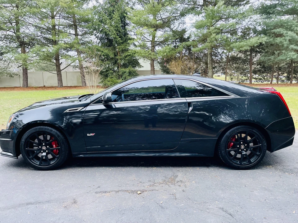 2015 Cadillac CTS-V 2nd Gen - Image 24 of 31