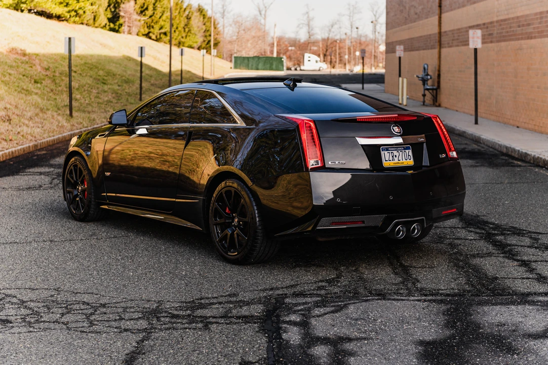 2015 Cadillac CTS-V 2nd Gen - Image 27 of 31