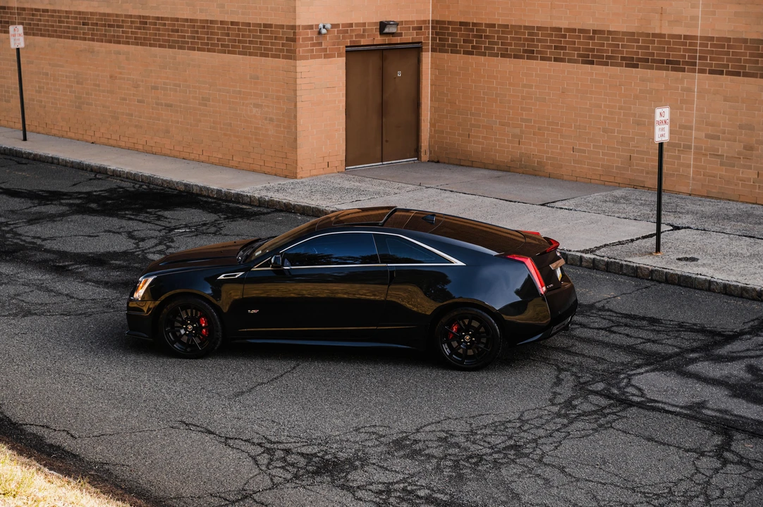 2015 Cadillac CTS-V 2nd Gen - Image 25 of 31