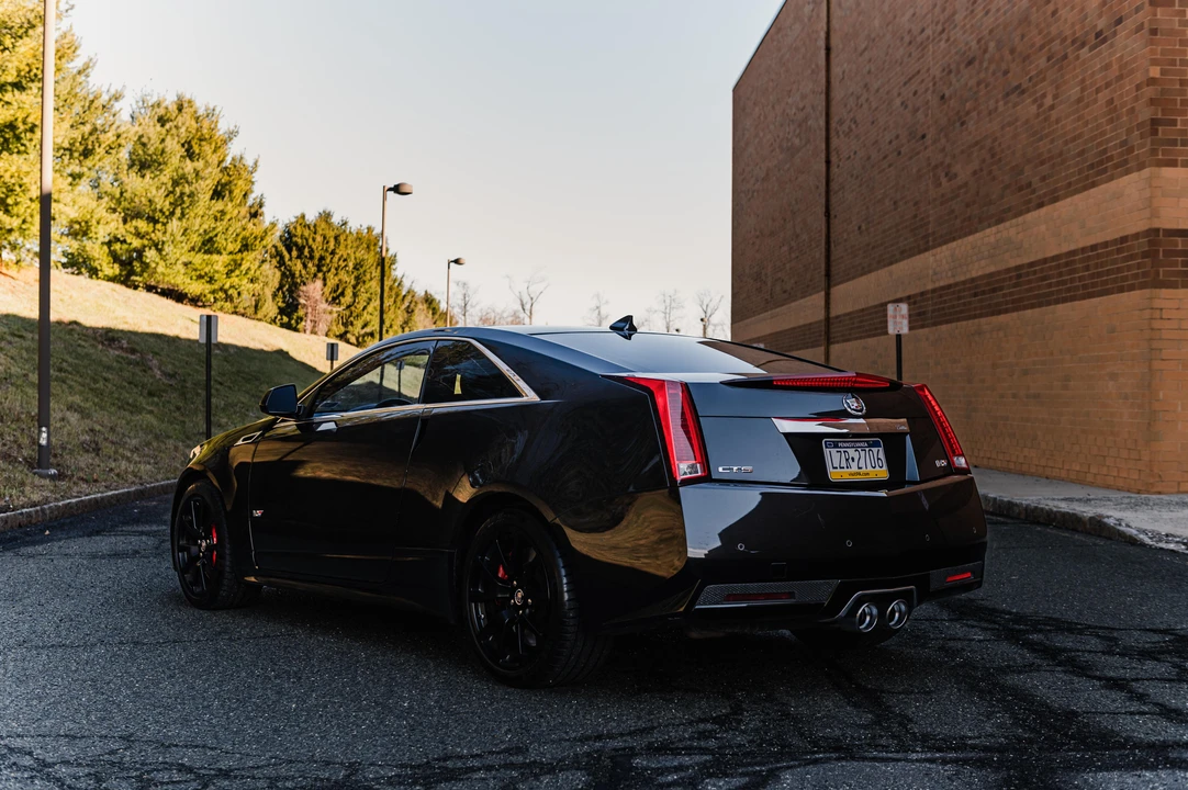 2015 Cadillac CTS-V 2nd Gen - Image 26 of 31