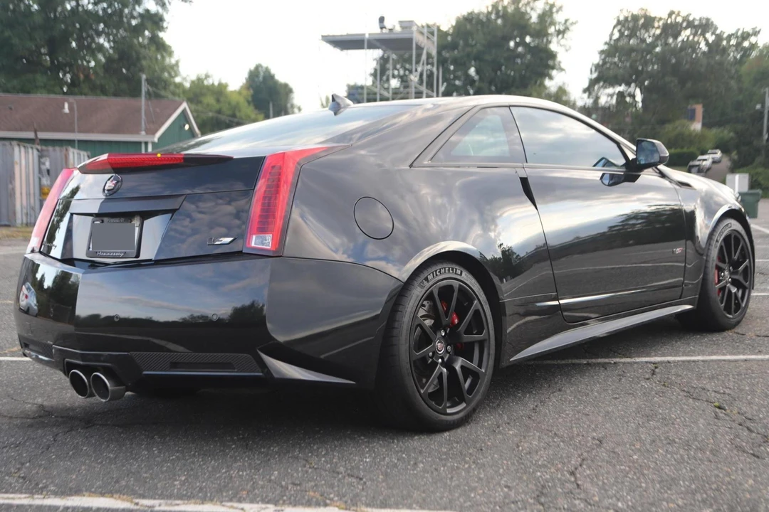 2015 Cadillac CTS-V 2nd Gen - Image 4 of 31