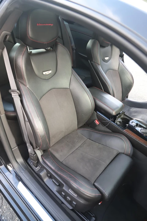 2015 Cadillac CTS-V 2nd Gen - Image 24 of 31