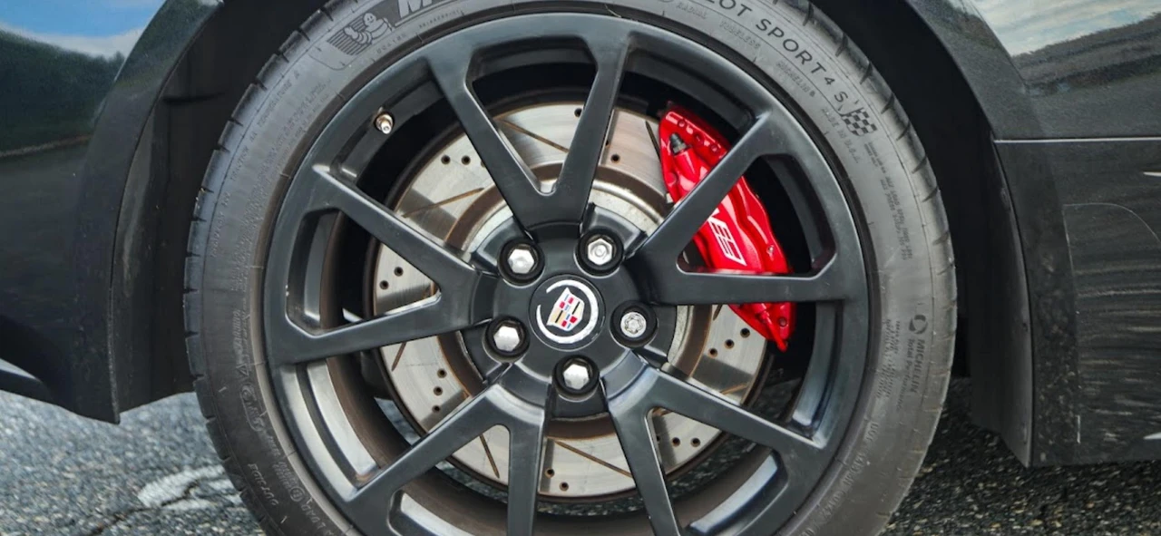 2015 Cadillac CTS-V 2nd Gen - Image 19 of 31