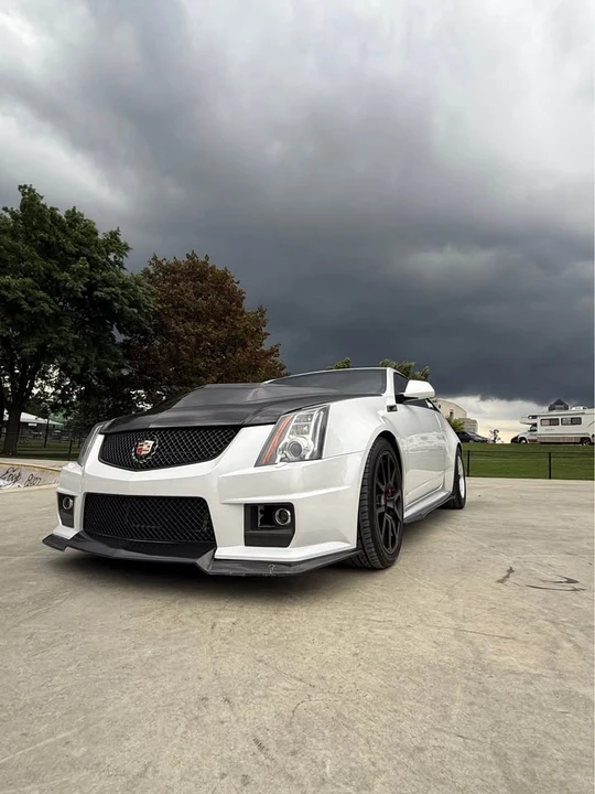 2015 Cadillac CTS-V 2nd Gen - Image 5 of 9