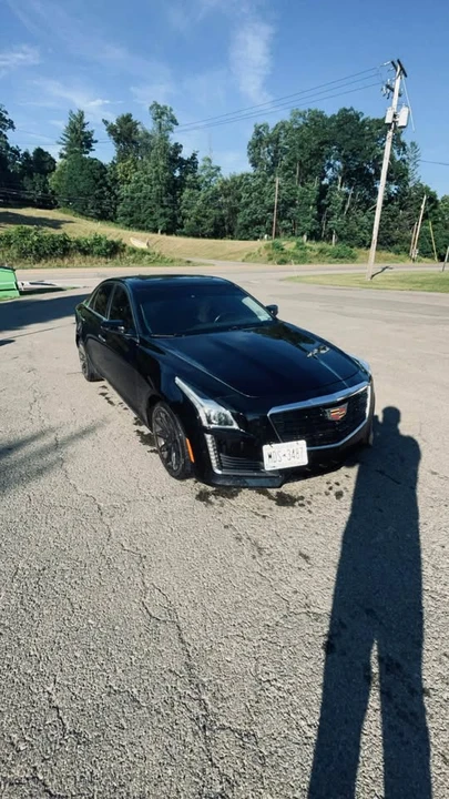 2015 Cadillac CTS-V 2nd Gen - Image 2 of 3