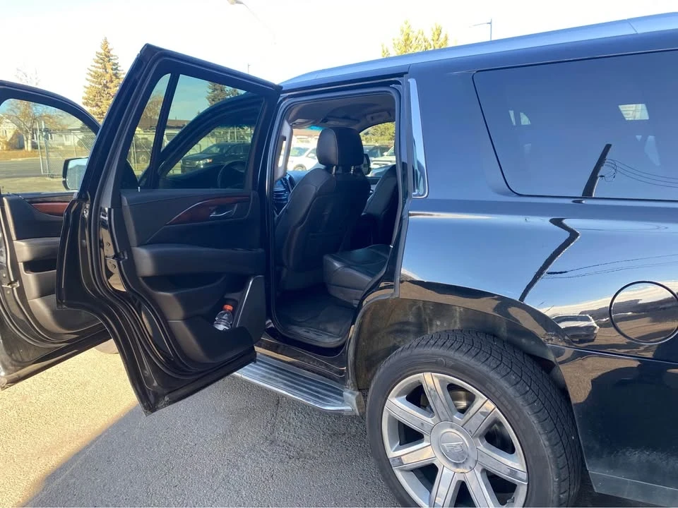 2015 Cadillac Escalade 4th Gen - Image 7 of 10