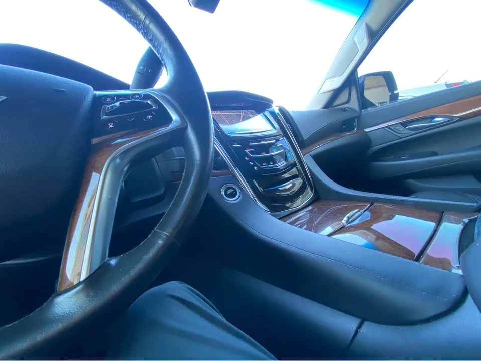 2015 Cadillac Escalade 4th Gen - Image 10 of 10