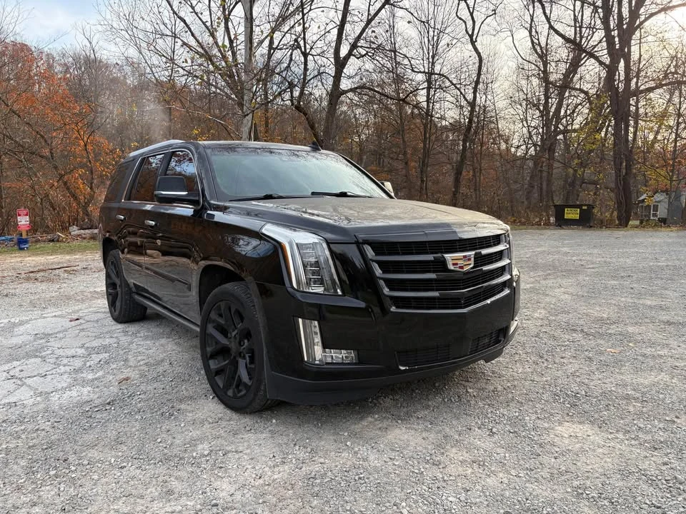 2015 Cadillac Escalade 4th Gen - Image 2 of 6