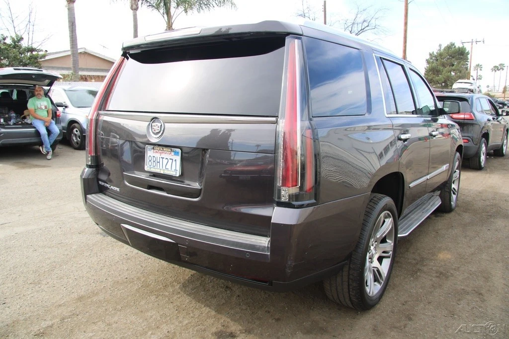 2015 Cadillac Escalade 4th Gen - Image 6 of 21