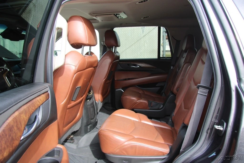 2015 Cadillac Escalade 4th Gen - Image 20 of 21