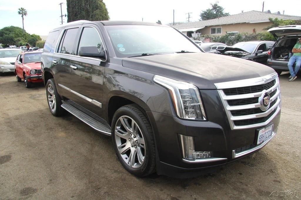 2015 Cadillac Escalade 4th Gen - Image 8 of 21