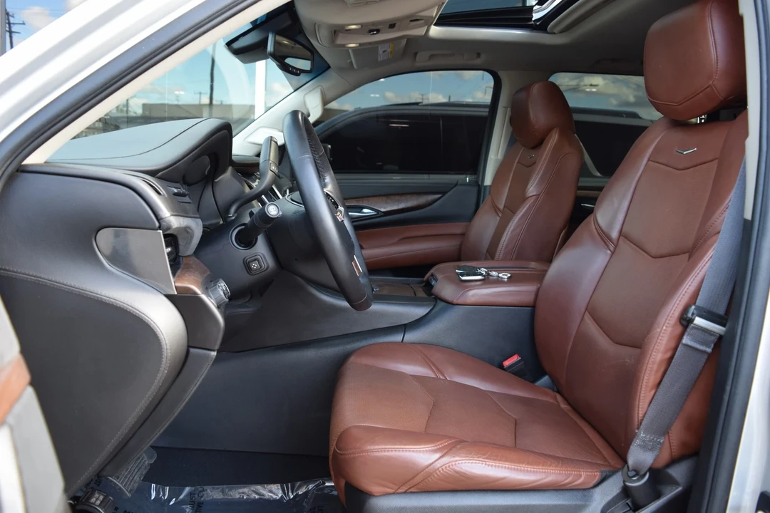 2015 Cadillac Escalade 4th Gen - Image 15 of 21