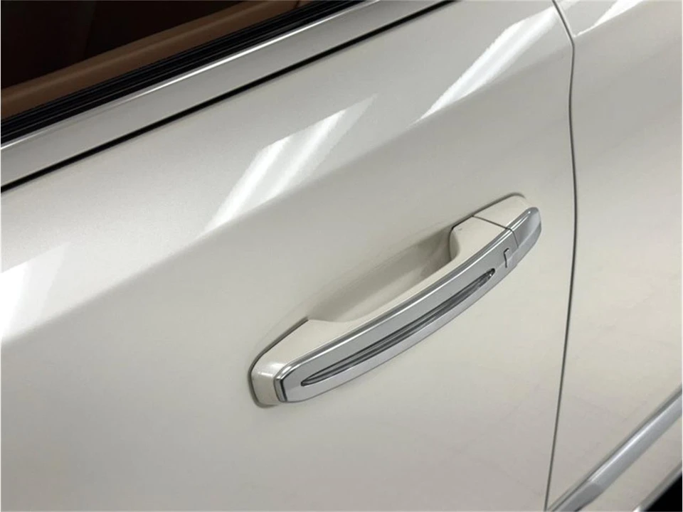 2015 Cadillac Escalade 4th Gen - Image 15 of 31