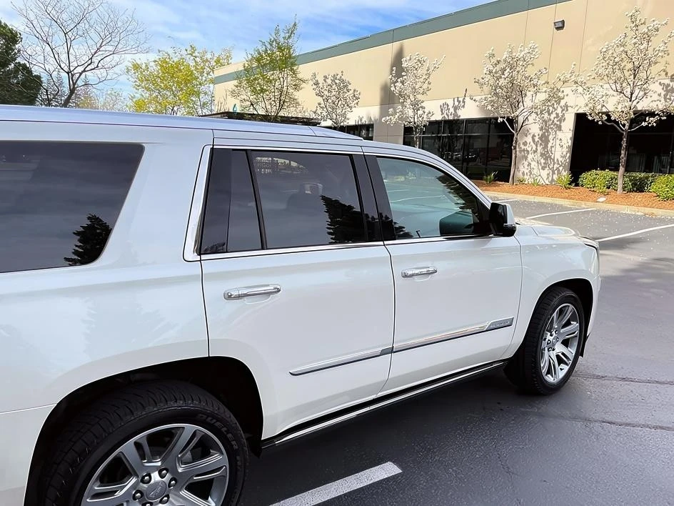2015 Cadillac Escalade 4th Gen - Image 8 of 21