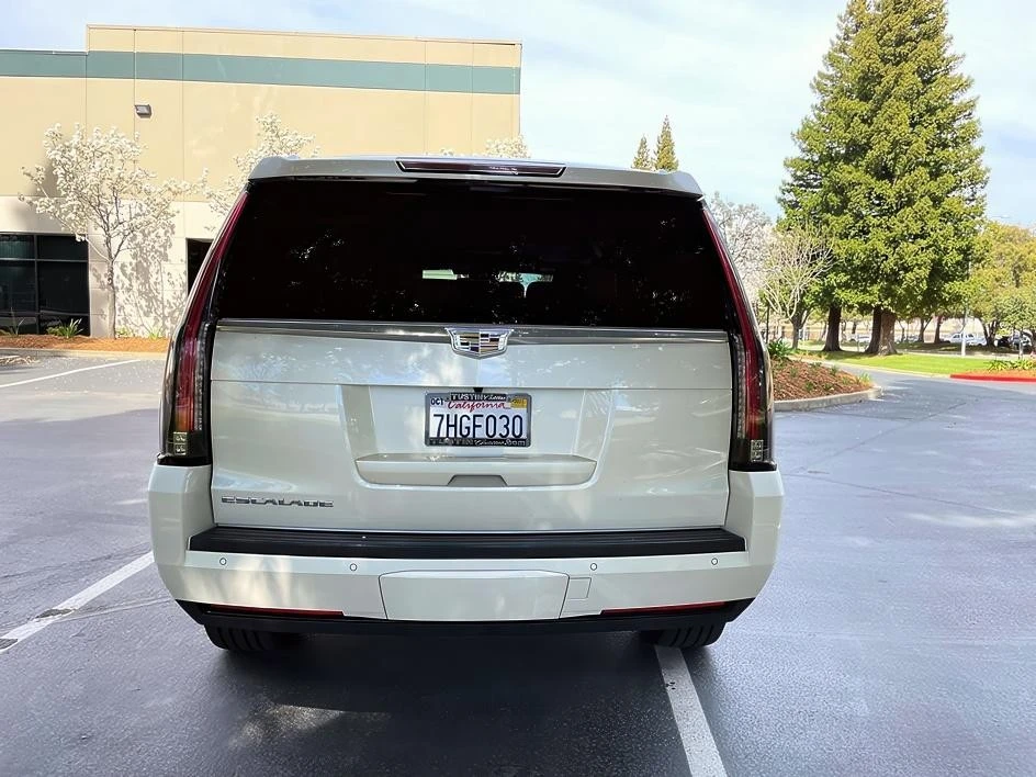 2015 Cadillac Escalade 4th Gen - Image 6 of 21