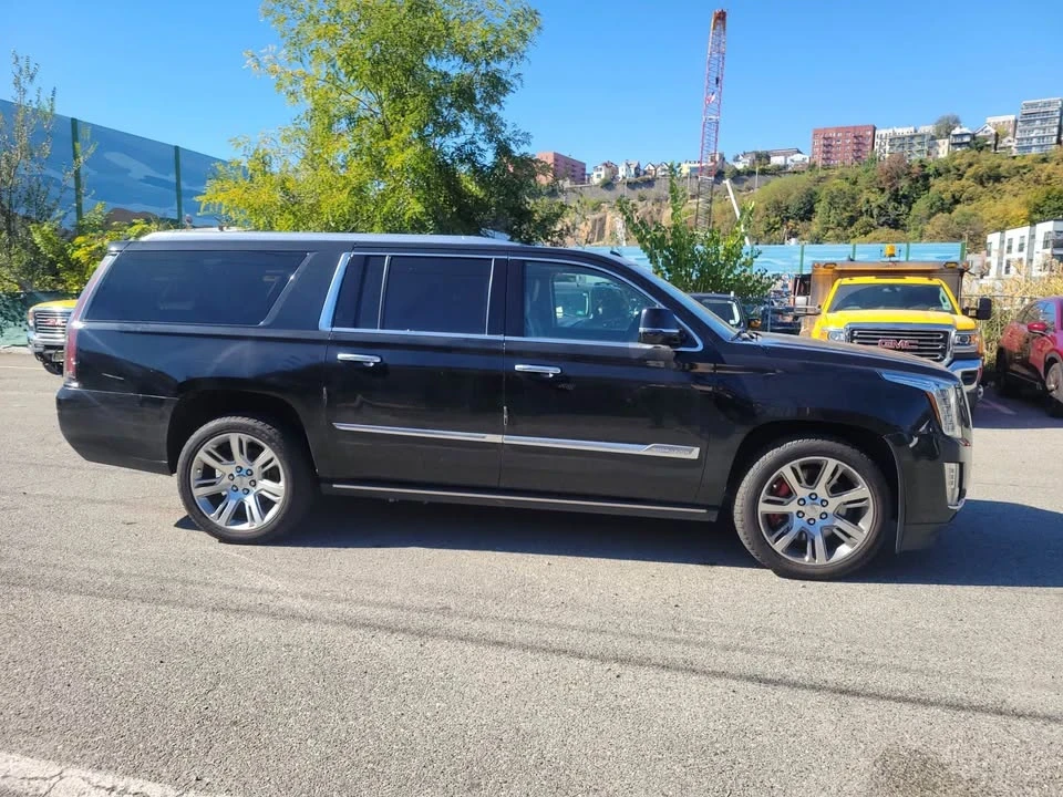 2015 Cadillac Escalade 4th Gen - Image 4 of 10