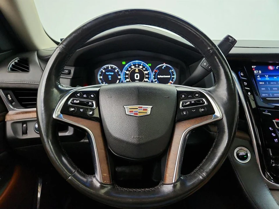 2015 Cadillac Escalade 4th Gen - Image 17 of 21