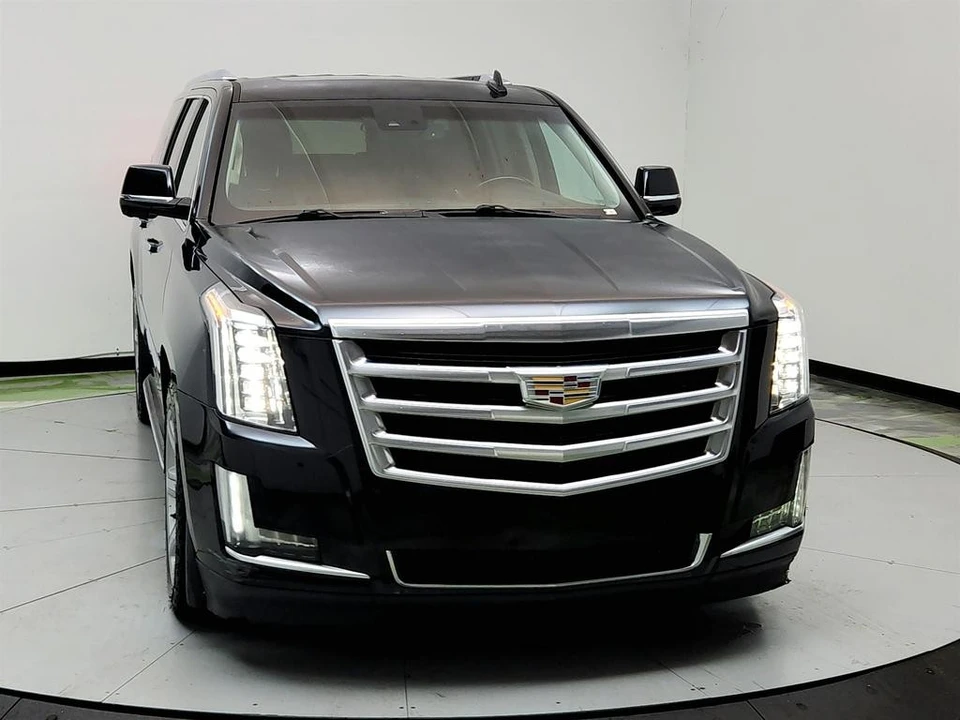 2015 Cadillac Escalade 4th Gen - Image 2 of 21