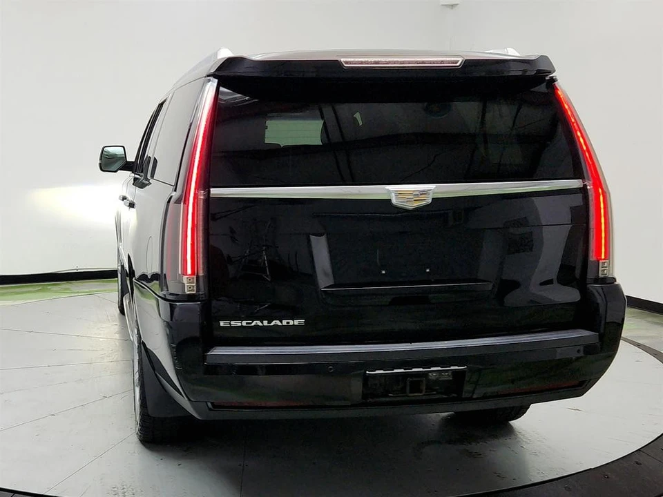 2015 Cadillac Escalade 4th Gen - Image 6 of 21