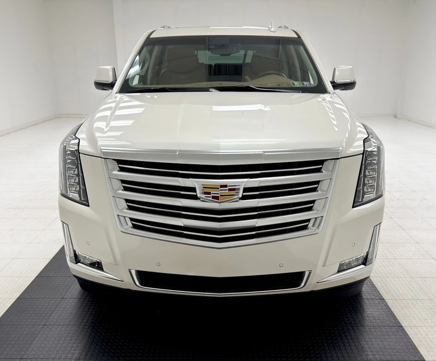 2015 Cadillac Escalade 4th Gen - Image 8 of 12