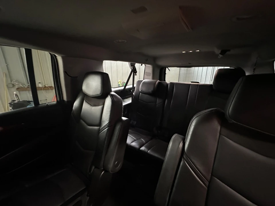 2015 Cadillac Escalade 4th Gen - Image 7 of 11
