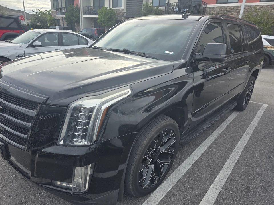 2015 Cadillac Escalade 4th Gen - Image 7 of 21