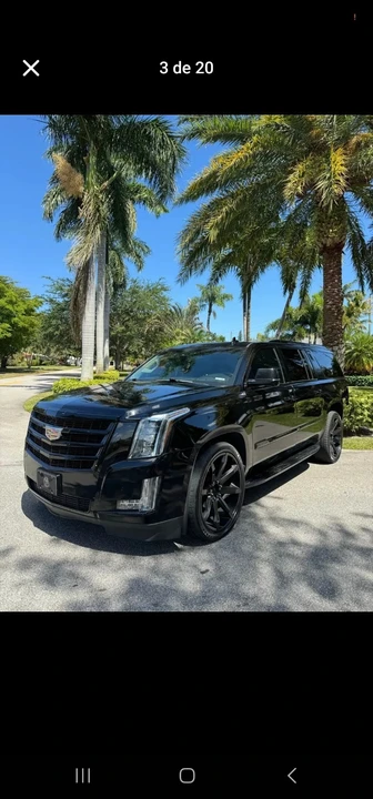 2015 Cadillac Escalade 4th Gen - Image 19 of 21
