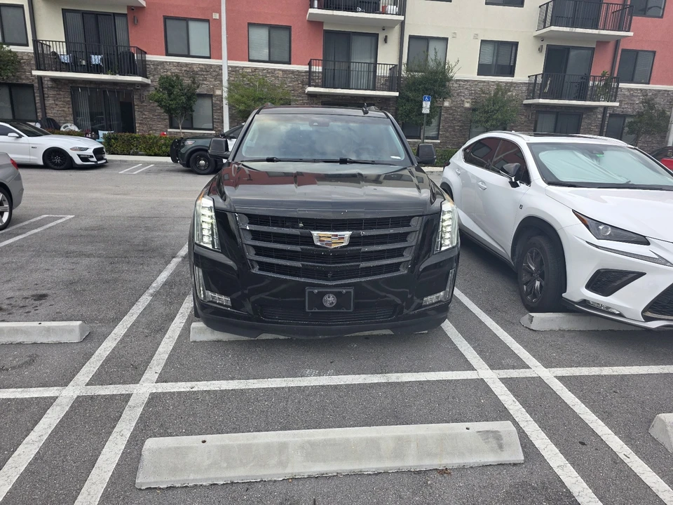 2015 Cadillac Escalade 4th Gen - Image 3 of 21