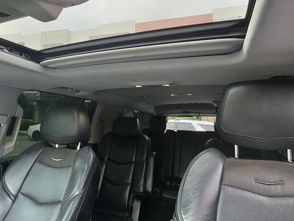 2015 Cadillac Escalade 4th Gen - Image 21 of 21