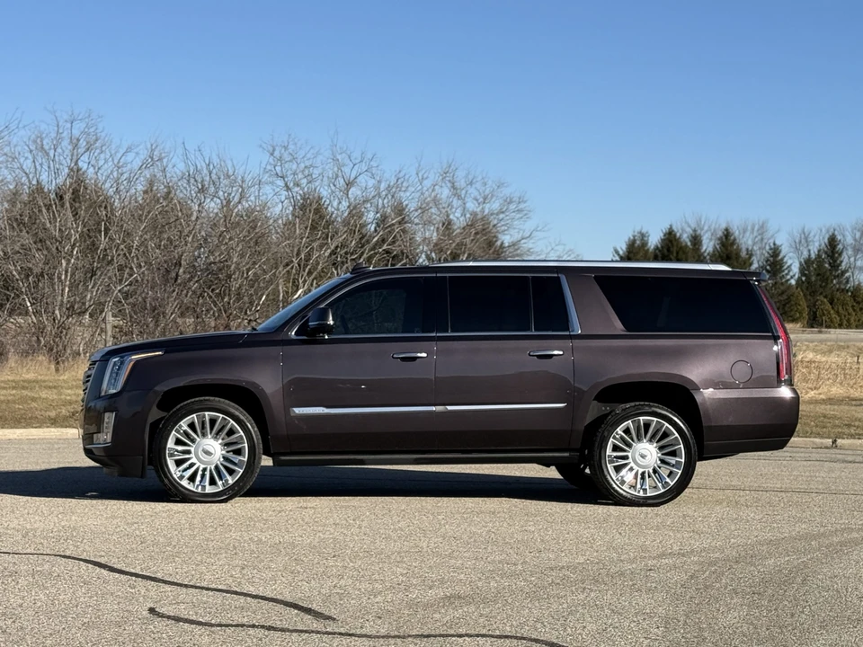 2015 Cadillac Escalade 4th Gen - Image 6 of 31