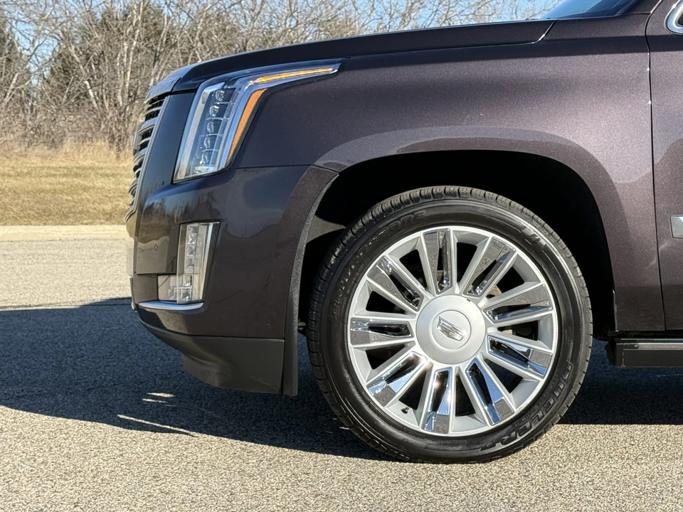 2015 Cadillac Escalade 4th Gen - Image 22 of 31