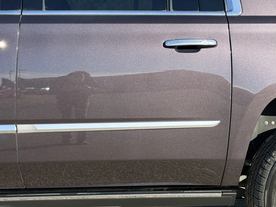 2015 Cadillac Escalade 4th Gen - Image 26 of 31