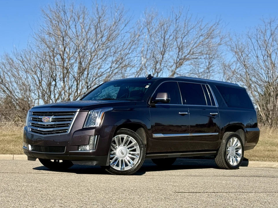 2015 Cadillac Escalade 4th Gen - Image 3 of 31