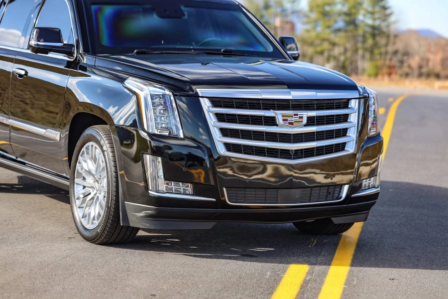 2015 Cadillac Escalade 4th Gen - Image 23 of 31