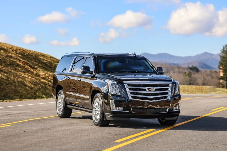 2015 Cadillac Escalade 4th Gen - Image 13 of 31