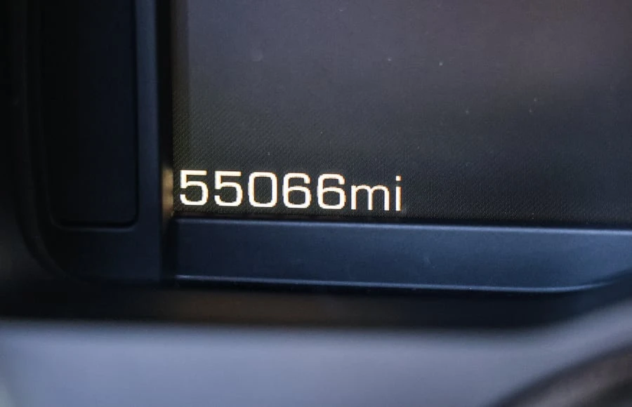 2015 Cadillac Escalade 4th Gen - Image 26 of 31