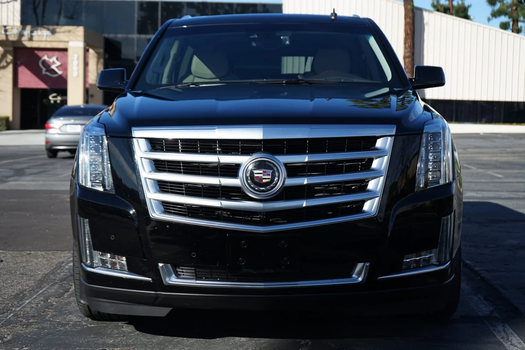 2015 Cadillac Escalade 4th Gen - Image 27 of 31