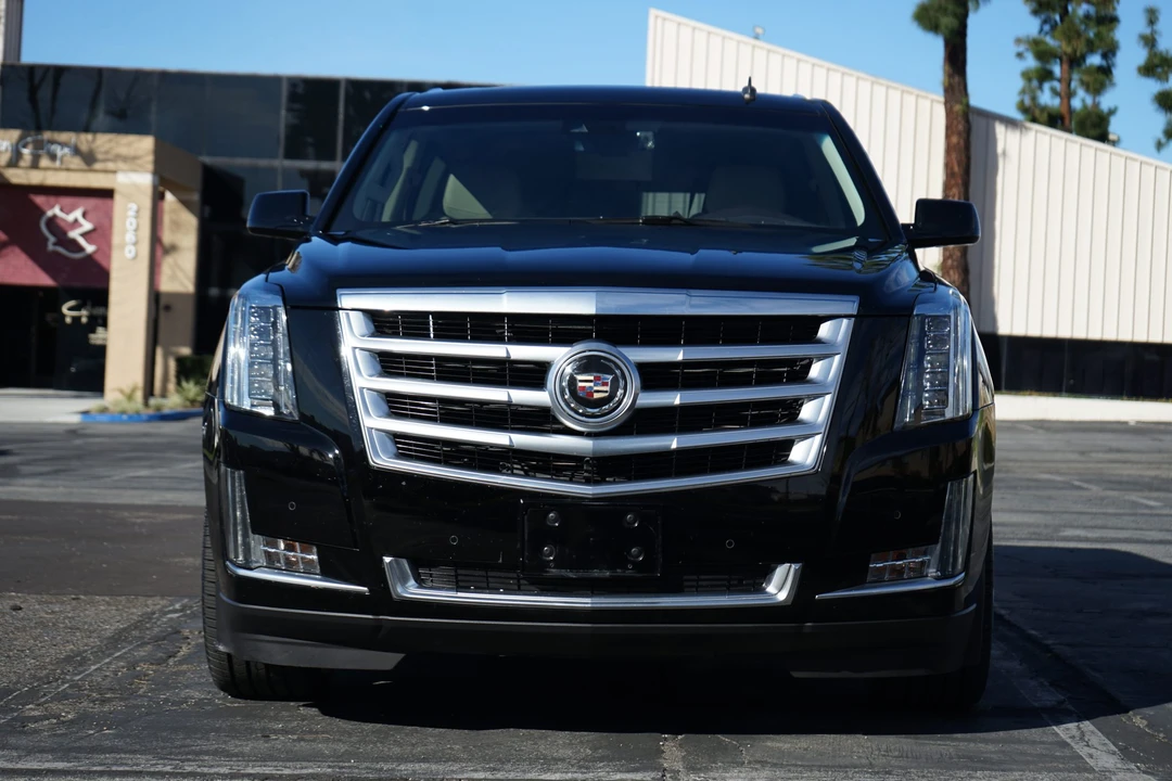 2015 Cadillac Escalade 4th Gen - Image 29 of 31