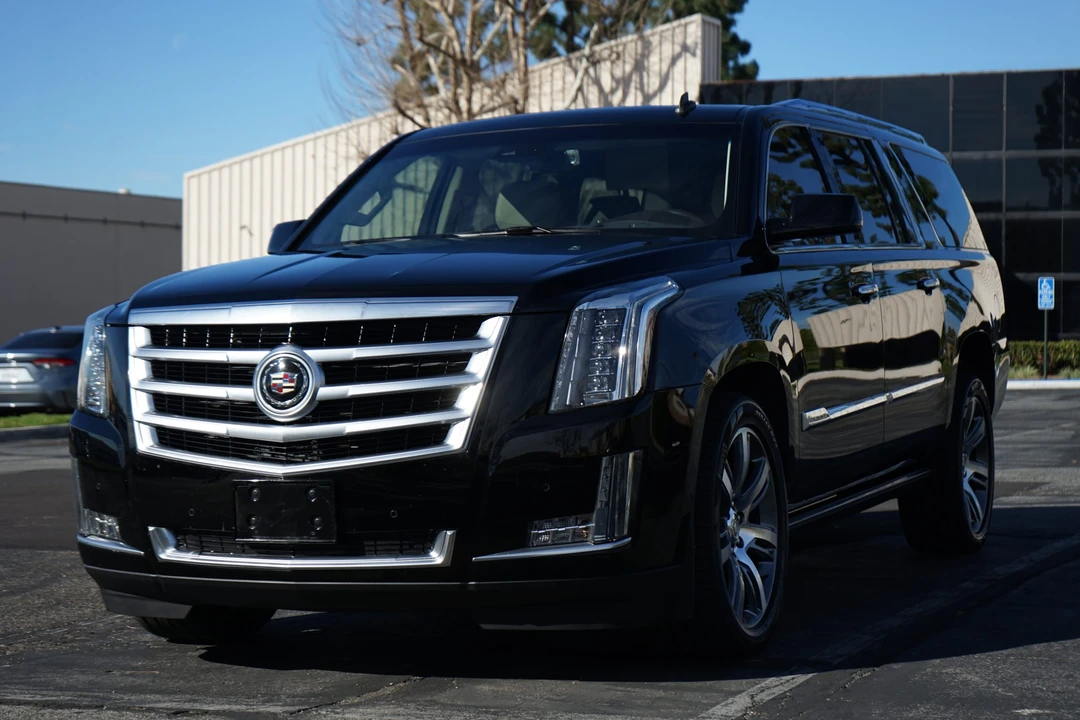 2015 Cadillac Escalade 4th Gen - Image 31 of 31