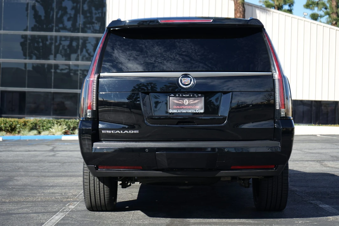 2015 Cadillac Escalade 4th Gen - Image 8 of 31