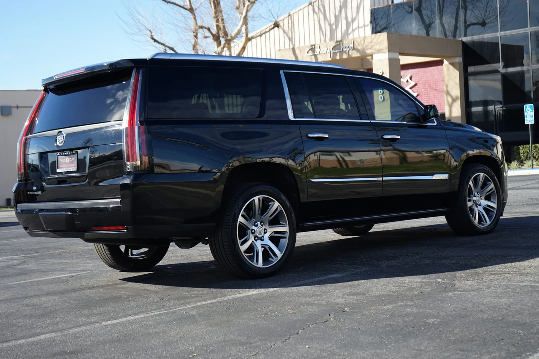 2015 Cadillac Escalade 4th Gen - Image 10 of 31