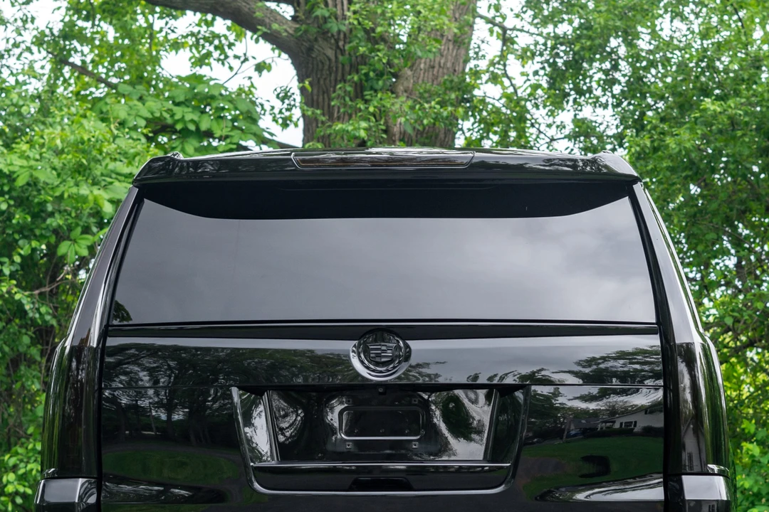 2015 Cadillac Escalade 4th Gen - Image 21 of 31