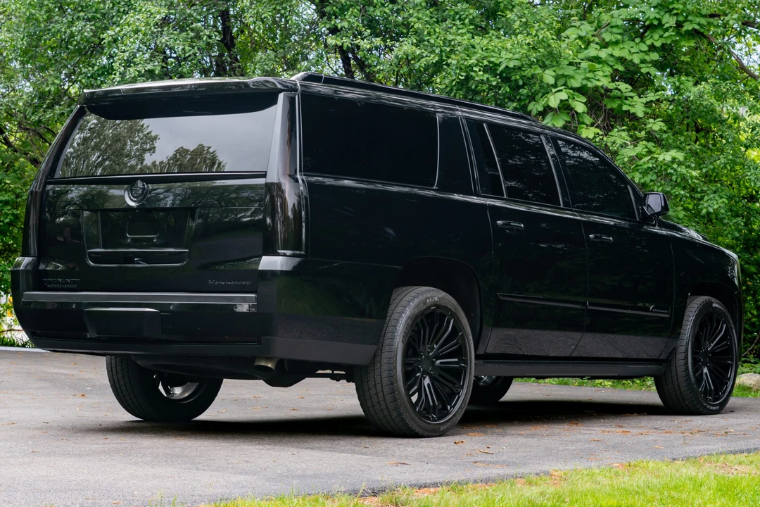 2015 Cadillac Escalade 4th Gen - Image 6 of 31