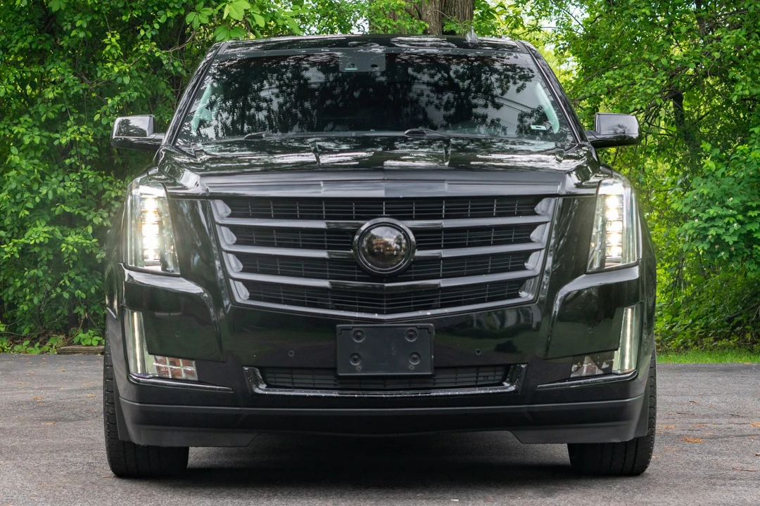 2015 Cadillac Escalade 4th Gen - Image 9 of 31
