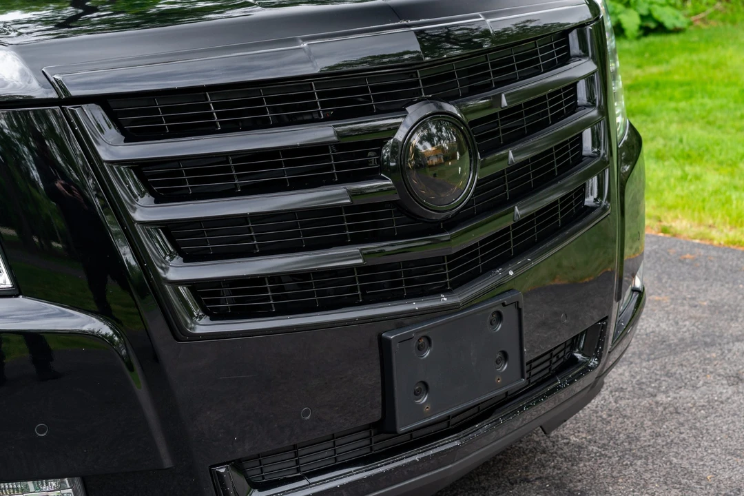 2015 Cadillac Escalade 4th Gen - Image 27 of 31