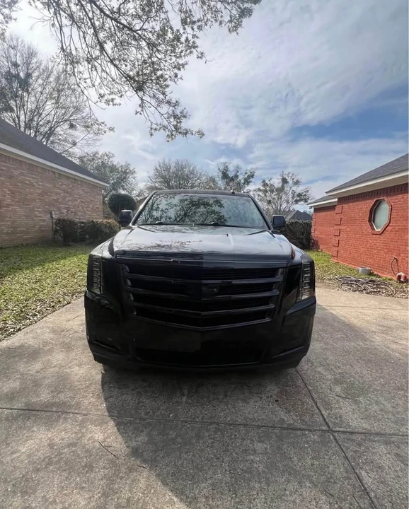 2015 Cadillac Escalade 4th Gen - Image 3 of 4